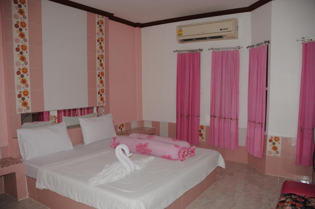 Saraburi Garden Resort Buitenkant foto