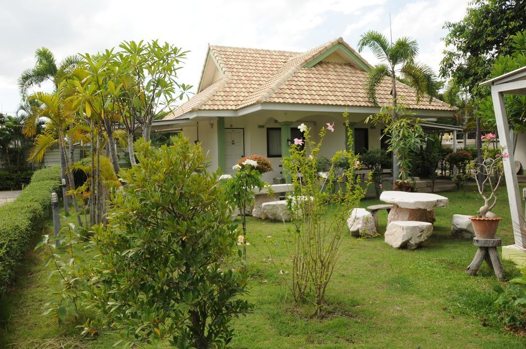 Saraburi Garden Resort Buitenkant foto