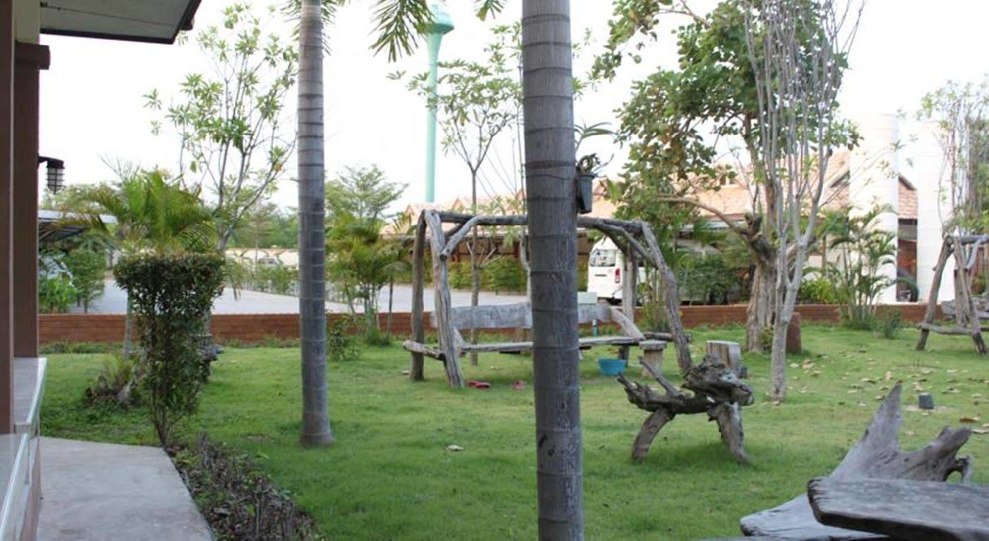 Saraburi Garden Resort Buitenkant foto